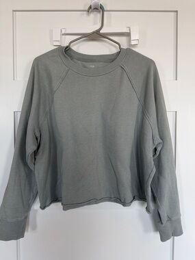NEW WO TAG AERIE Women’s Sage Green Crewneck Sweatshirt Size Large